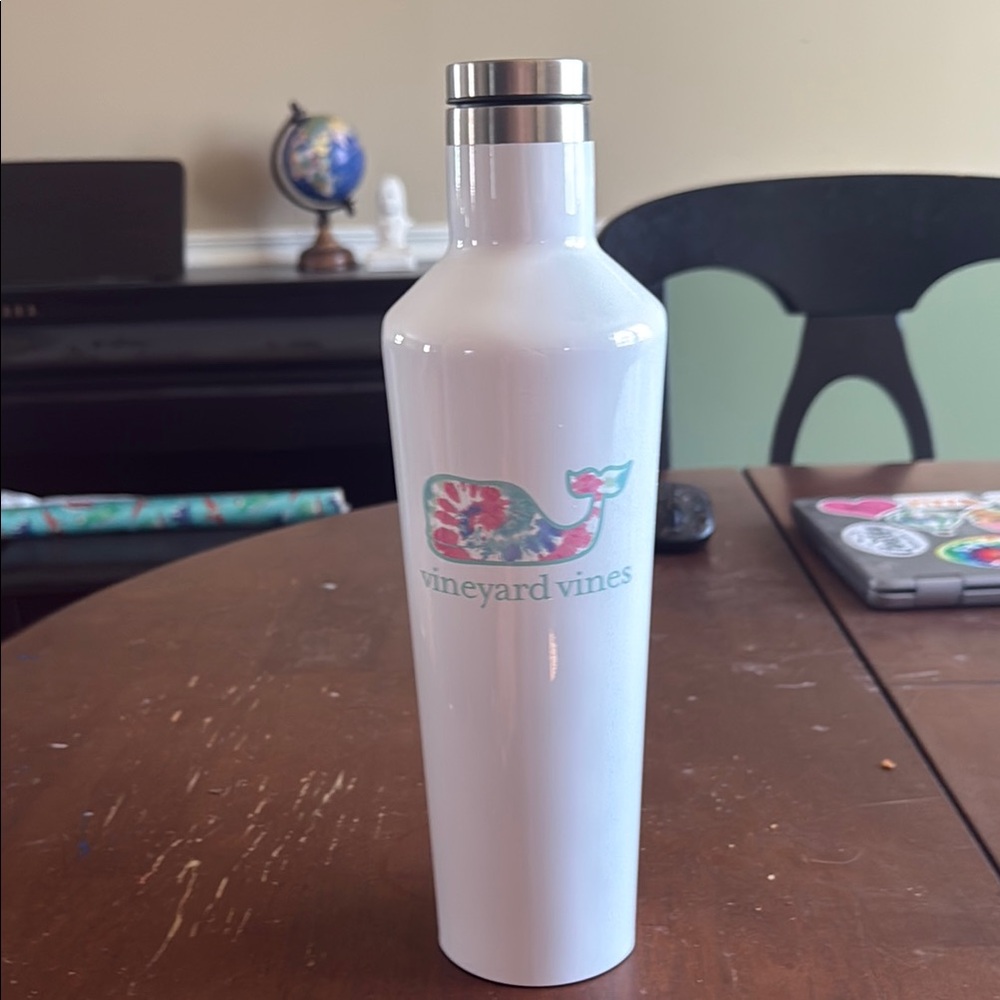 Corkcicle Vineyard Vines  Collaboration White Water Bottle